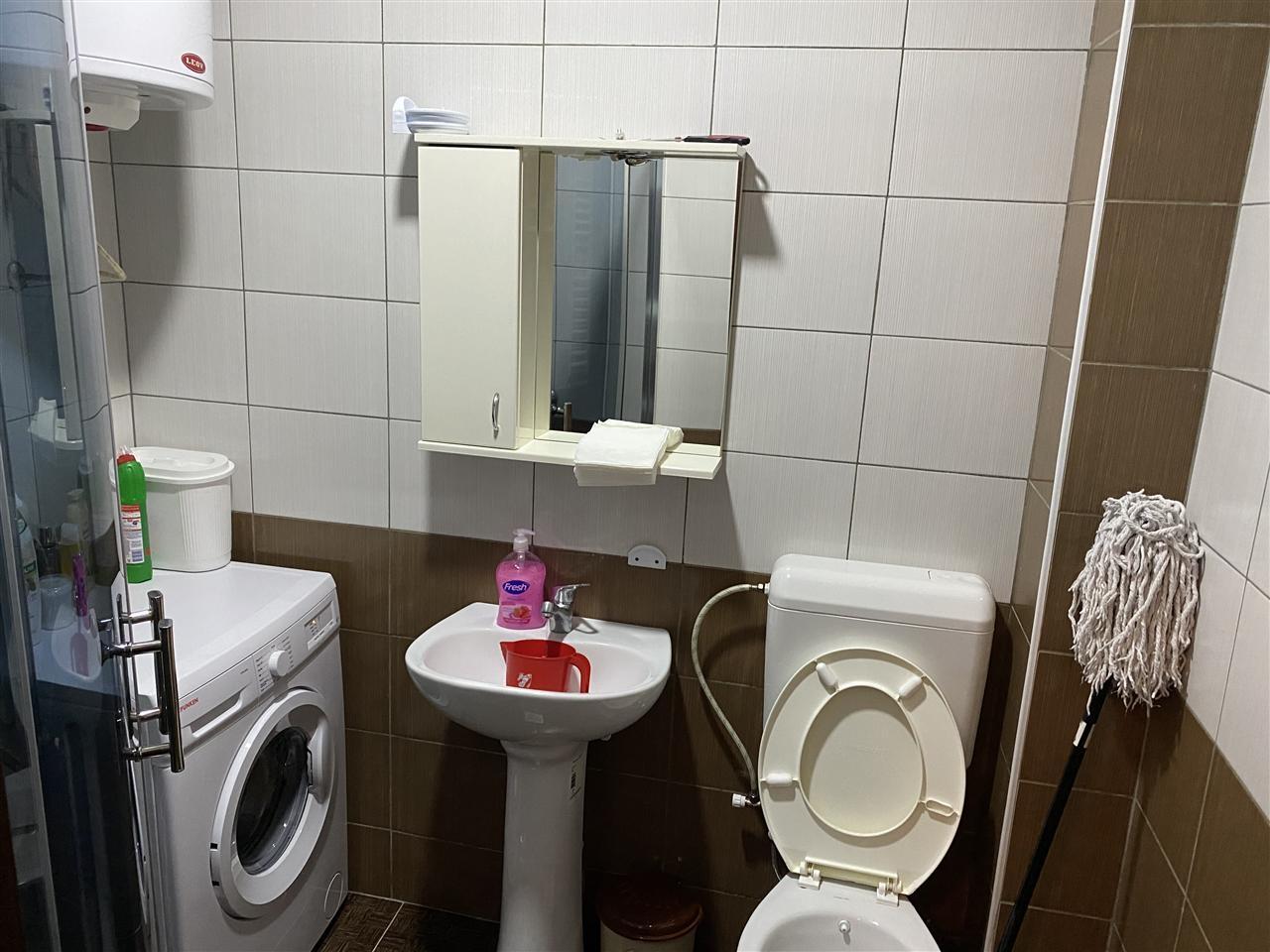 Banesa 2 dhomshe kati 3 te gjimnazi sami frasheri (3)