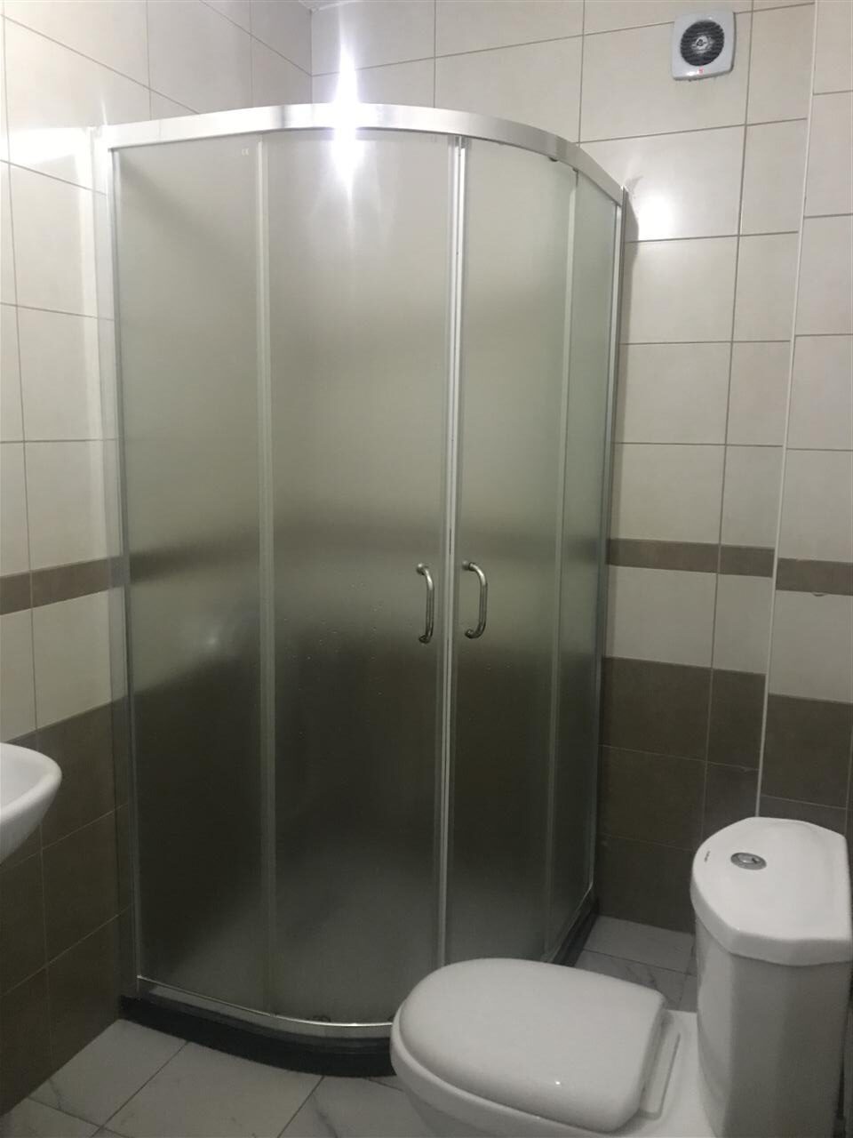 Banesa ne shitje (3)