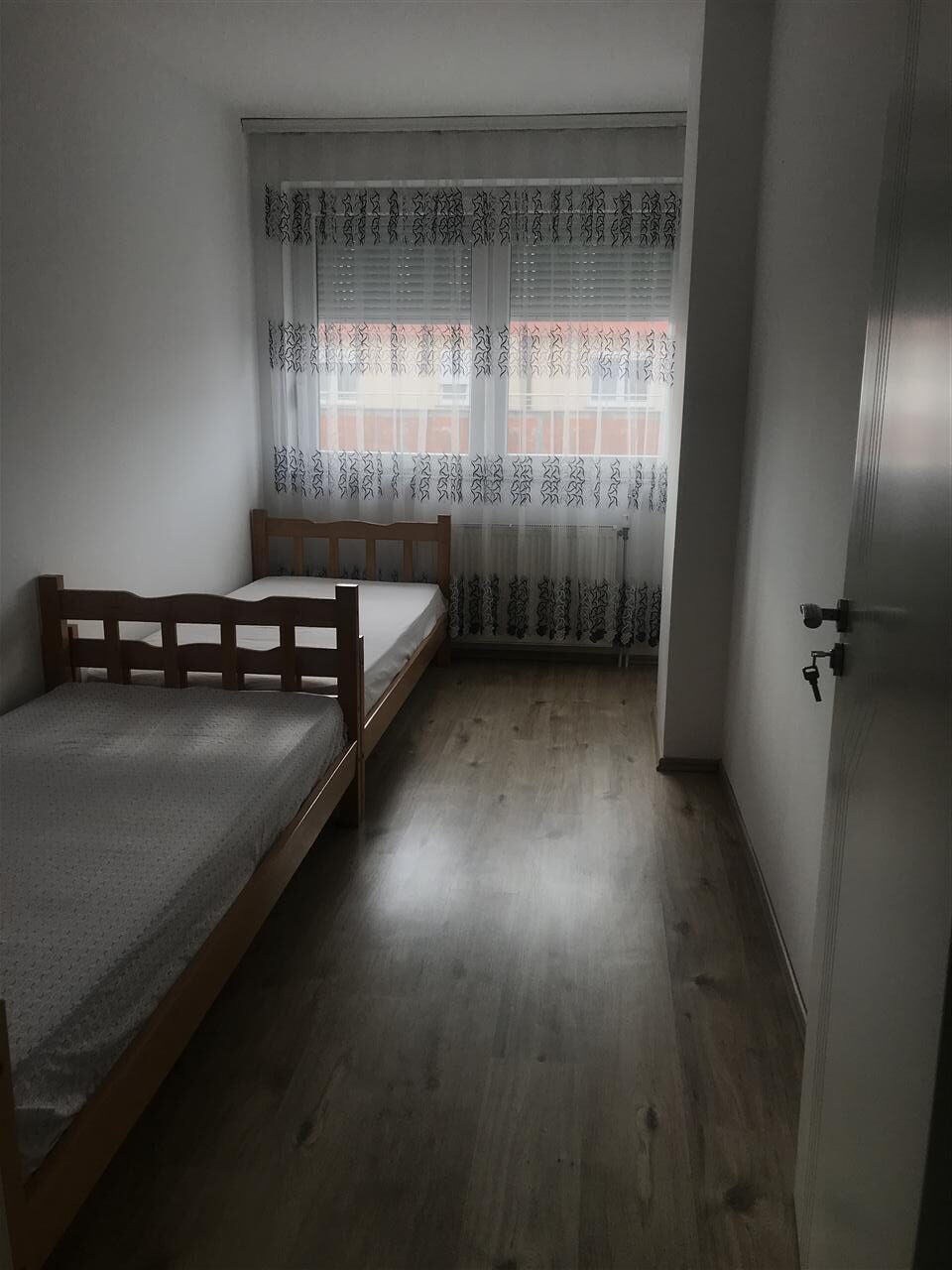 Banesa ne shitje (7)