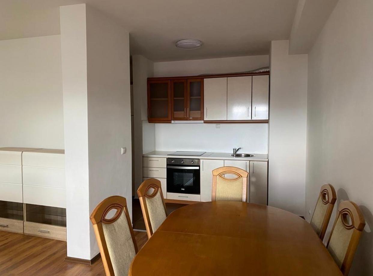 Banese me qira ne lagjen e muhaxhereve