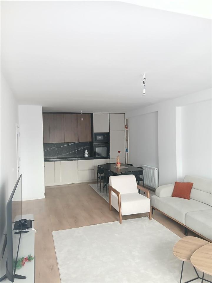 Shitet banesa 87m 86 6m neto e mobiluar ndertim i ri