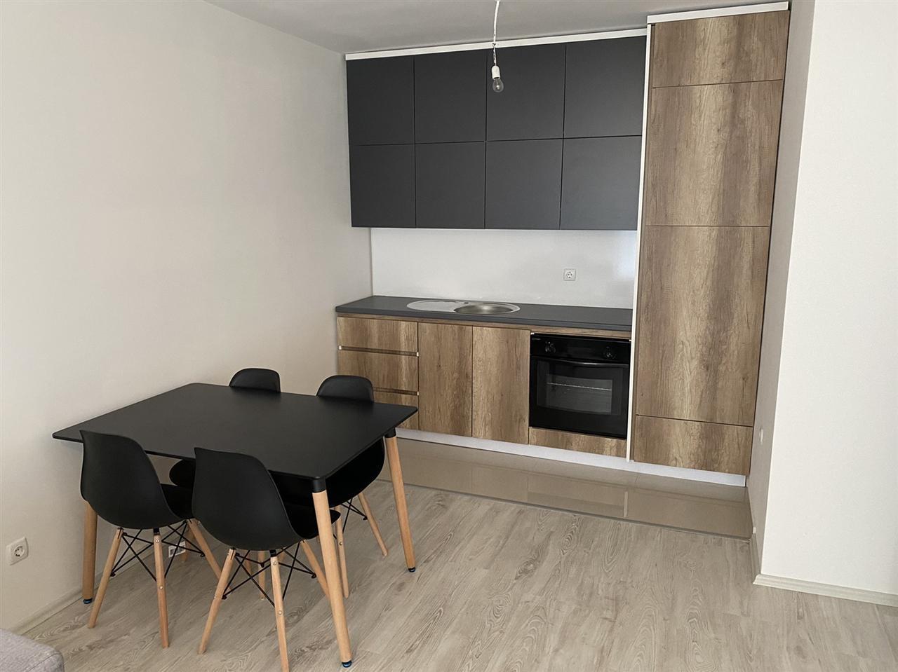 Super banesa me qera (1)